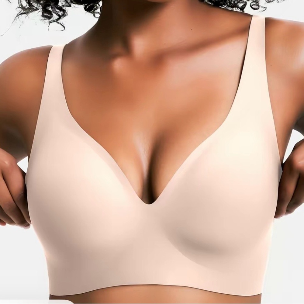 Seamless Wireless V-Neck Comfort Bra — Soft Nude